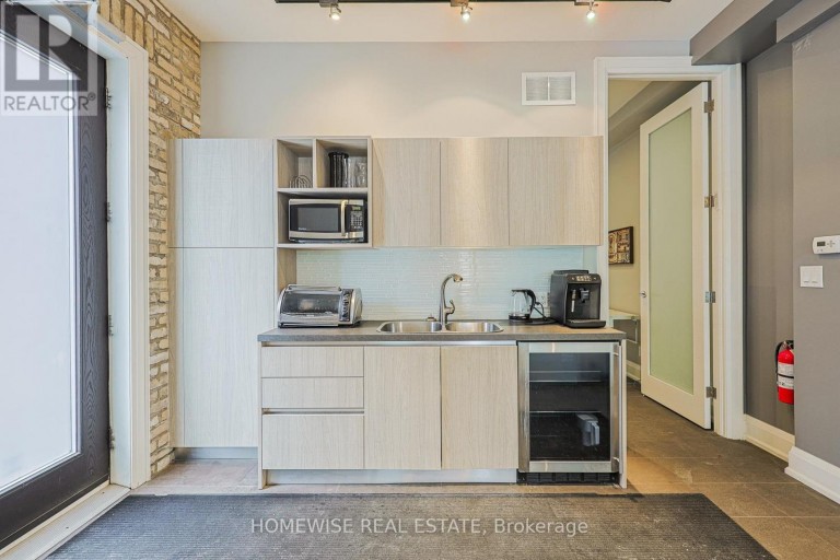 E - 609 MARLEE AVENUE, Toronto (Yorkdale-Glen Park), Ontario, M6B3J6