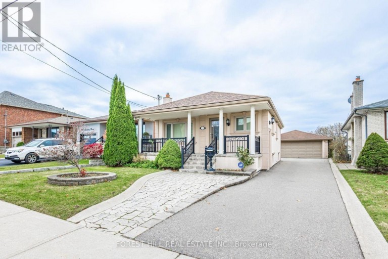 159 SPALDING ROAD, Toronto (Downsview-Roding-CFB), Ontario, M3K1K3