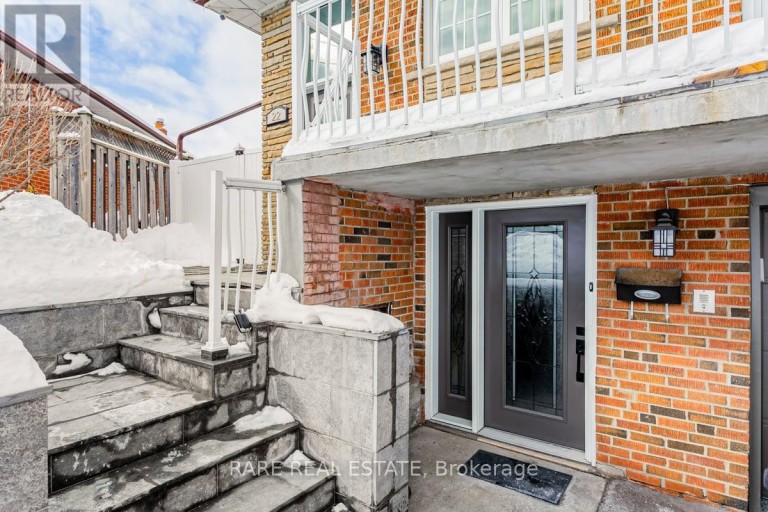 22 BAMFORD CRESCENT, Toronto (Black Creek), Ontario, M3N1T8