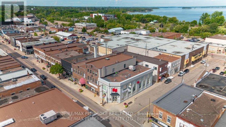 131 Pembroke Street W, Pembroke, Ontario (id X13455988)