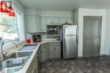 2750 Canoe Point RD|St. Joseph Township St. Joseph Island Ontario photo 10