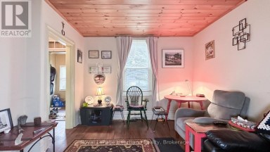 43 TRAFALGAR STREET Goderich (Goderich (Town)) Ontario photo 13