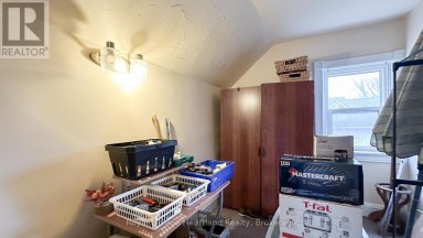 43 TRAFALGAR STREET Goderich (Goderich (Town)) Ontario photo 27