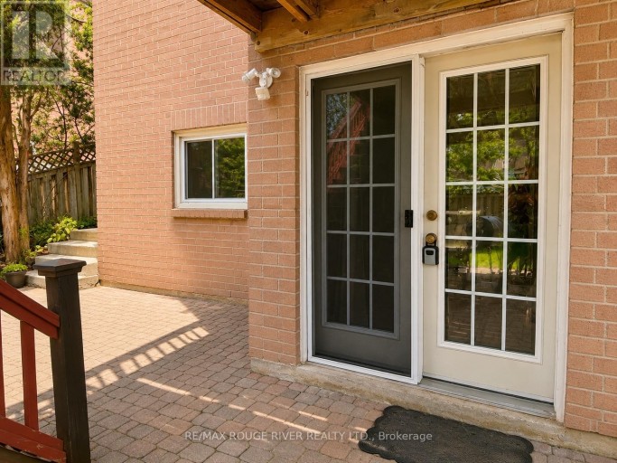 16 DOMINY DRIVE, Ajax (Central), Ontario, L1T3H6