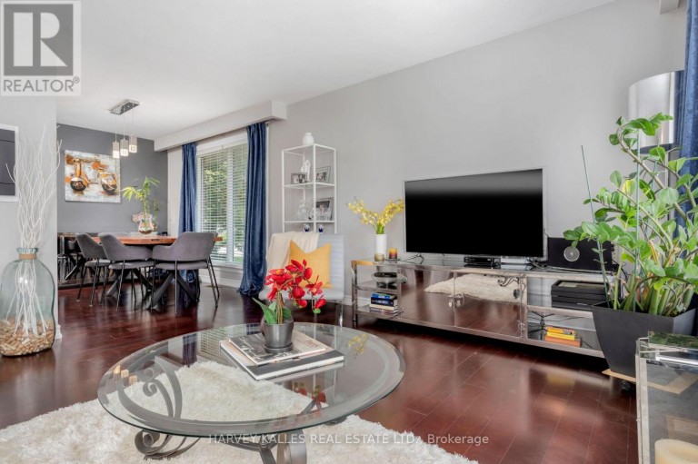 49 LEARMONT DRIVE, Toronto (Willowridge-Martingrove-Richview), Ontario, M9R2E9