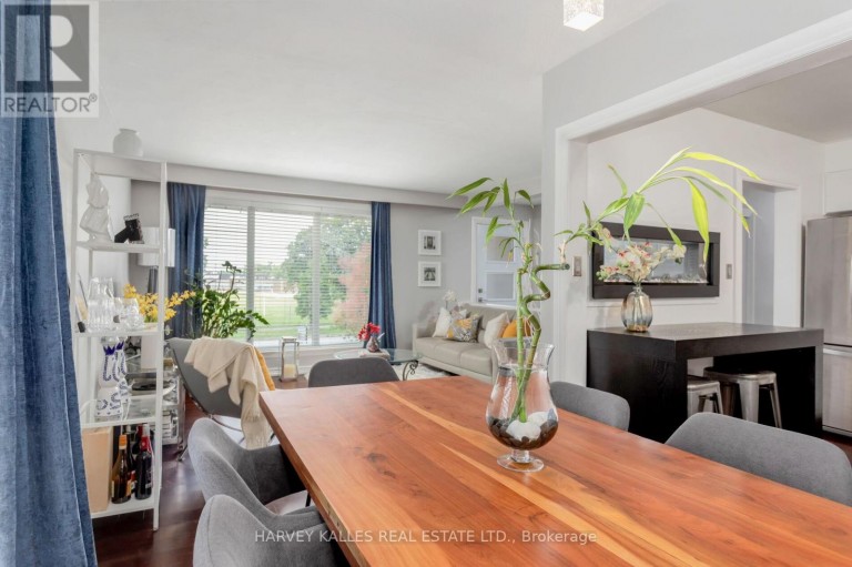 49 LEARMONT DRIVE, Toronto (Willowridge-Martingrove-Richview), Ontario, M9R2E9