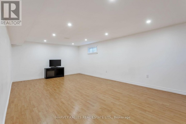 49 LEARMONT DRIVE, Toronto (Willowridge-Martingrove-Richview), Ontario, M9R2E9