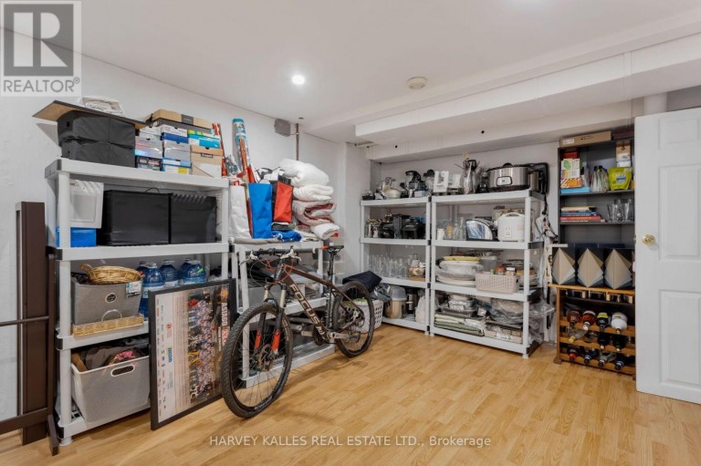 49 LEARMONT DRIVE, Toronto (Willowridge-Martingrove-Richview), Ontario, M9R2E9