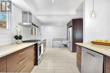 1 PONDEROSA CRESCENT London South (South X) Ontario photo 16