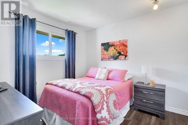 1 PONDEROSA CRESCENT London South (South X) Ontario photo 23