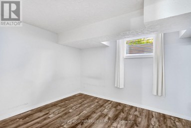 1 PONDEROSA CRESCENT London South (South X) Ontario photo 37