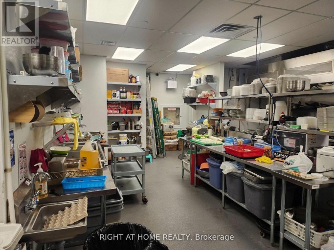 101 - 108 GARMENT STREET, Kitchener, Ontario, N2G0E2