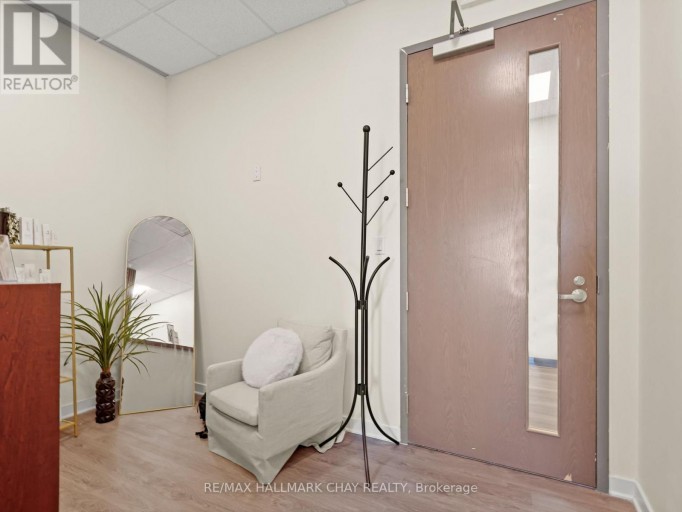 615 - 1275 FINCH AVENUE W, Toronto (York University Heights), Ontario, M3J2B1