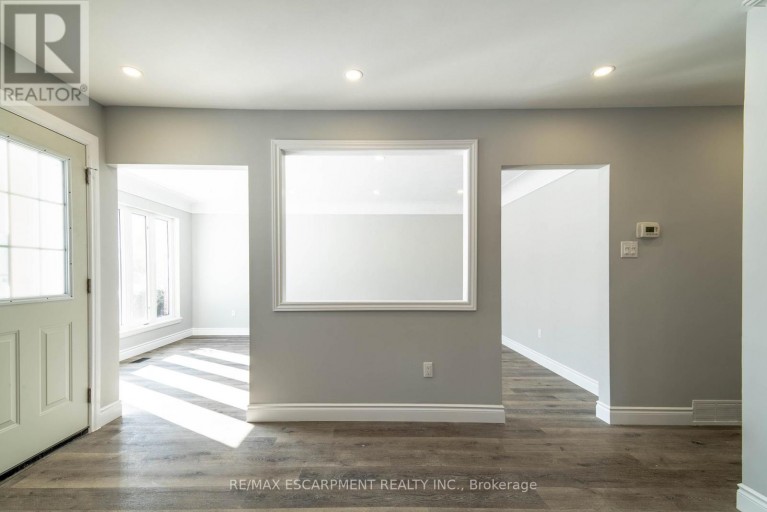 1 - 196 UPPER PARADISE ROAD, Hamilton (Westcliffe), Ontario, L9C5B9