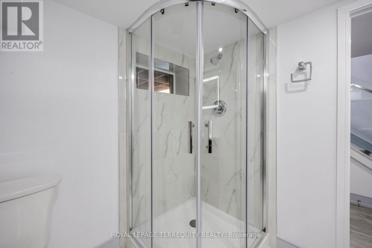 BSMT - 668 INDIAN ROAD, Toronto (High Park North), Ontario, M6P2C9