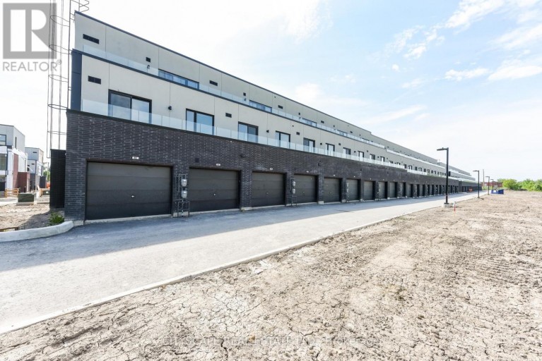 92 - 92 EVERETT COMMON, St. Catharines (Oakdale), Ontario, L2P0H1