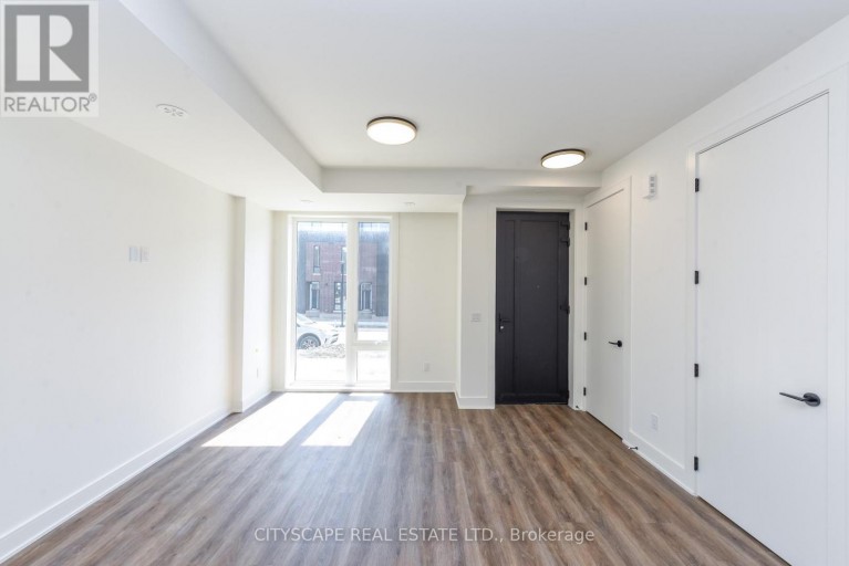 92 - 92 EVERETT COMMON, St. Catharines (Oakdale), Ontario, L2P0H1