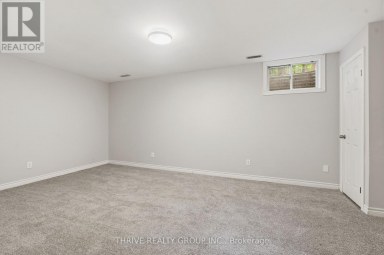 86 - 9 AILSA PLACE London South (South J) Ontario photo 23
