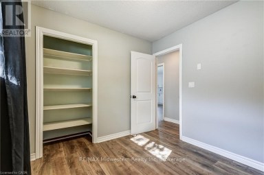 480 CAVAN STREET Minto Ontario photo 32