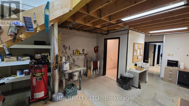 15 - 665 MILLWAY AVENUE, Vaughan (Concord), Ontario, L4K3T8