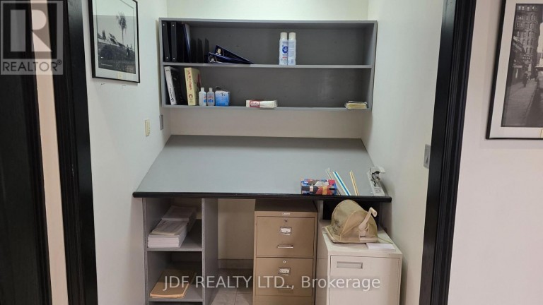 15 - 665 MILLWAY AVENUE, Vaughan (Concord), Ontario, L4K3T8