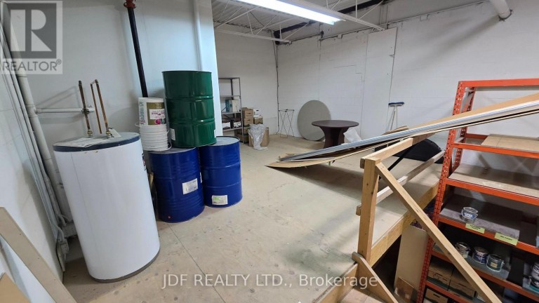 15 - 665 MILLWAY AVENUE, Vaughan (Concord), Ontario, L4K3T8