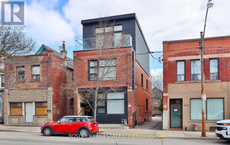 MAIN FLOOR - 973 DOVERCOURT ROAD, Toronto (Dovercourt-Wallace Emerson-Junction), Ontario, M6H2X6