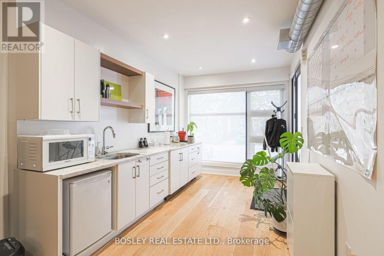 MAIN FLOOR - 973 DOVERCOURT ROAD, Toronto (Dovercourt-Wallace Emerson-Junction), Ontario, M6H2X6