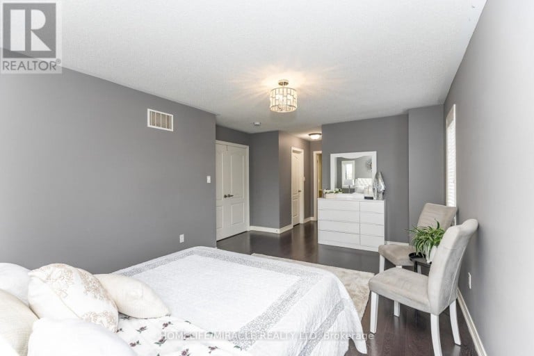 180 BONNIE BRAES DRIVE, Brampton (Credit Valley), Ontario, L6Y5Y7