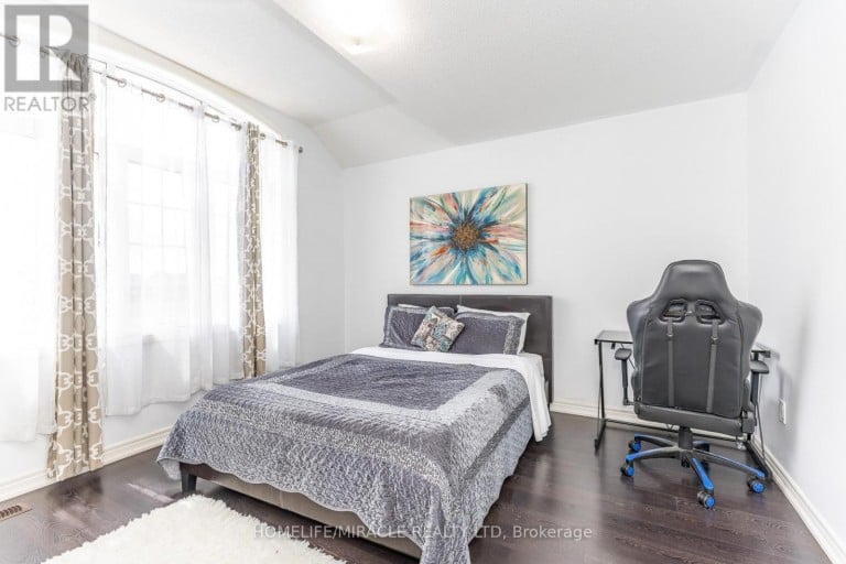 180 BONNIE BRAES DRIVE, Brampton (Credit Valley), Ontario, L6Y5Y7