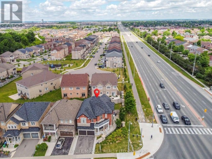 180 BONNIE BRAES DRIVE, Brampton (Credit Valley), Ontario, L6Y5Y7