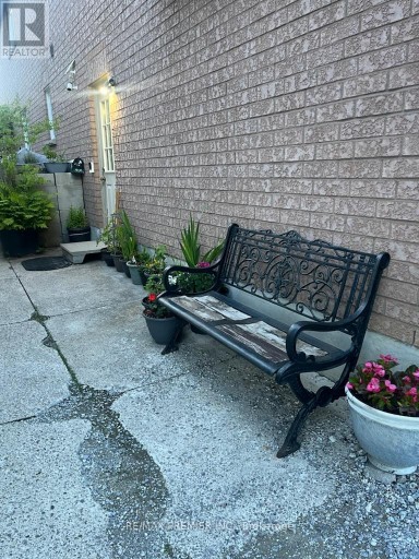 BSMT - 68 CRESSWELL AVENUE, Vaughan (Maple), Ontario, L6A2A1