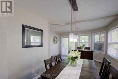830 SCOTLAND STREET Centre Wellington (Fergus) Ontario photo 12