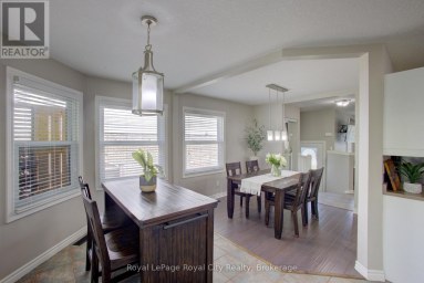 830 SCOTLAND STREET Centre Wellington (Fergus) Ontario photo 15