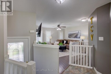 830 SCOTLAND STREET Centre Wellington (Fergus) Ontario photo 9
