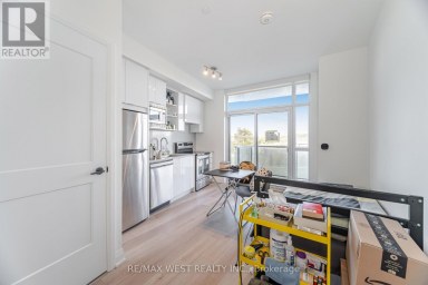 218 - 60 GEORGE BUTCHART DRIVE Toronto (Downsview-Roding-CFB) Ontario photo 10