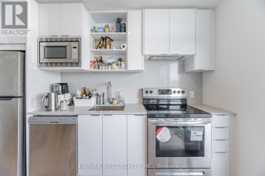218 - 60 GEORGE BUTCHART DRIVE Toronto (Downsview-Roding-CFB) Ontario photo 14