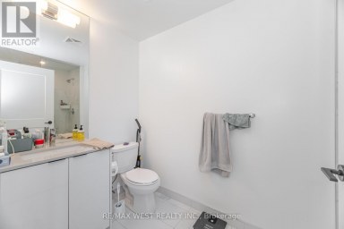 218 - 60 GEORGE BUTCHART DRIVE Toronto (Downsview-Roding-CFB) Ontario photo 16