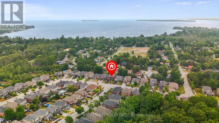896 BOOTH AVENUE, Innisfil (Alcona), Ontario, L9S0A6