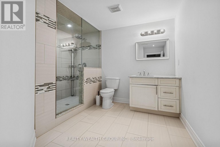 896 BOOTH AVENUE, Innisfil (Alcona), Ontario, L9S0A6