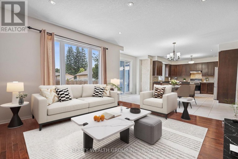 896 BOOTH AVENUE, Innisfil (Alcona), Ontario, L9S0A6