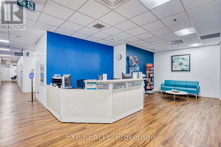 1 LL - 150 MAIN STREET W, Hamilton (Central), Ontario, L8P1H8