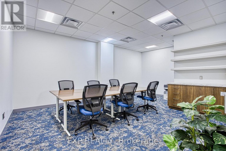 1 LL - 150 MAIN STREET W, Hamilton (Central), Ontario, L8P1H8