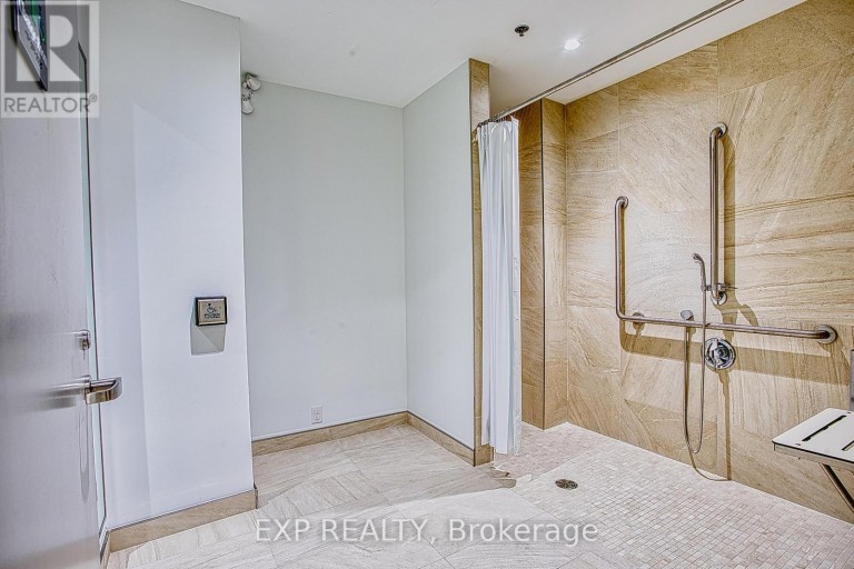 1 LL - 150 MAIN STREET W, Hamilton (Central), Ontario, L8P1H8