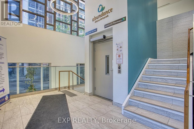 1 LL - 150 MAIN STREET W, Hamilton (Central), Ontario, L8P1H8