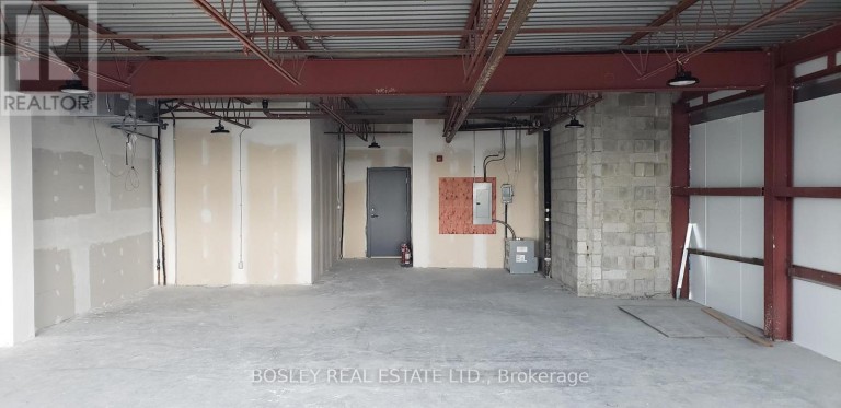 314 - 45 INDUSTRIAL STREET, Toronto (Thorncliffe Park), Ontario, M4G1Z2