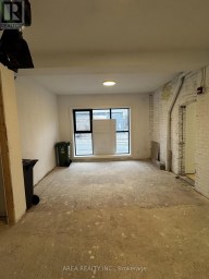 MAIN - 96 WILSON STREET Hamilton (Beasley) Ontario photo 9