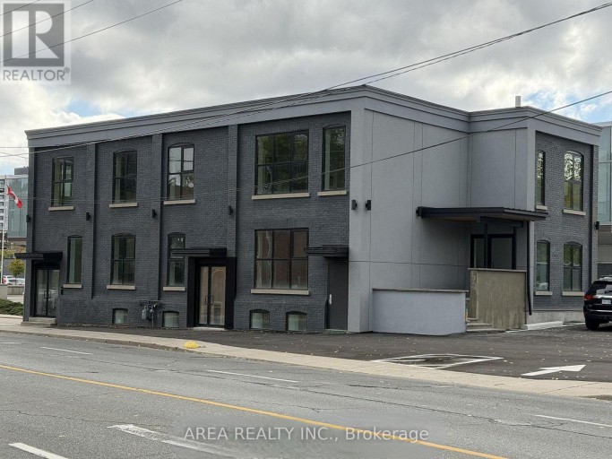 RETAIL - 2-96 WILSON STREET, Hamilton (Beasley), Ontario, L8R1C9
