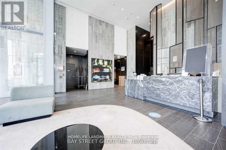 1113 - 27 BATHURST STREET, Toronto (Waterfront Communities), Ontario, M5V2P1