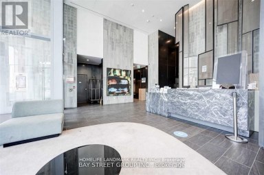 1113 - 27 BATHURST STREET Toronto (Waterfront Communities) Ontario photo 2